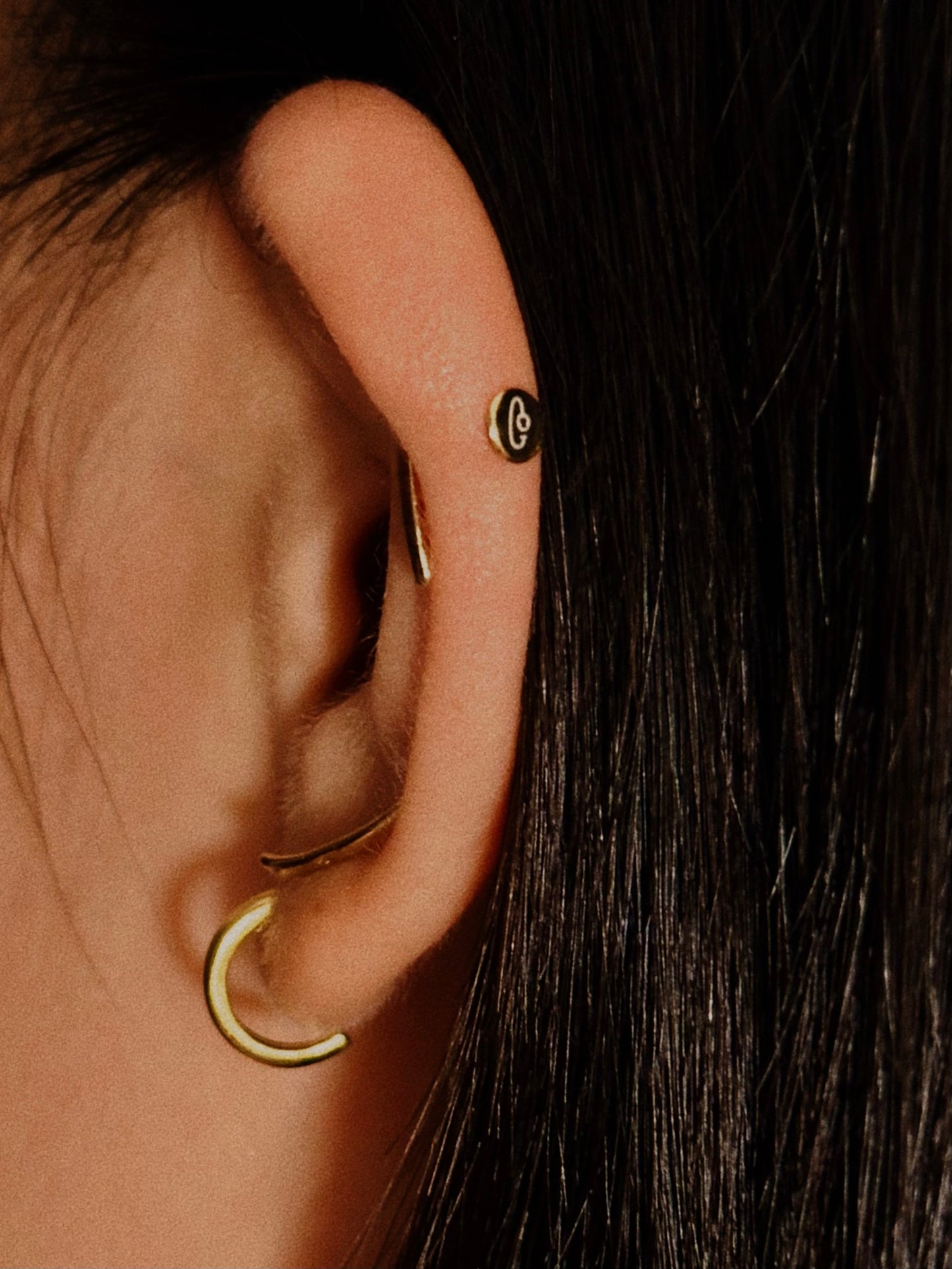 Gold-plated 925 sterling silver Crescent Bar Flatback Earring
