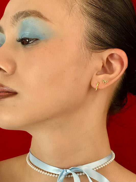 Minimalist Bow Flatback Earring