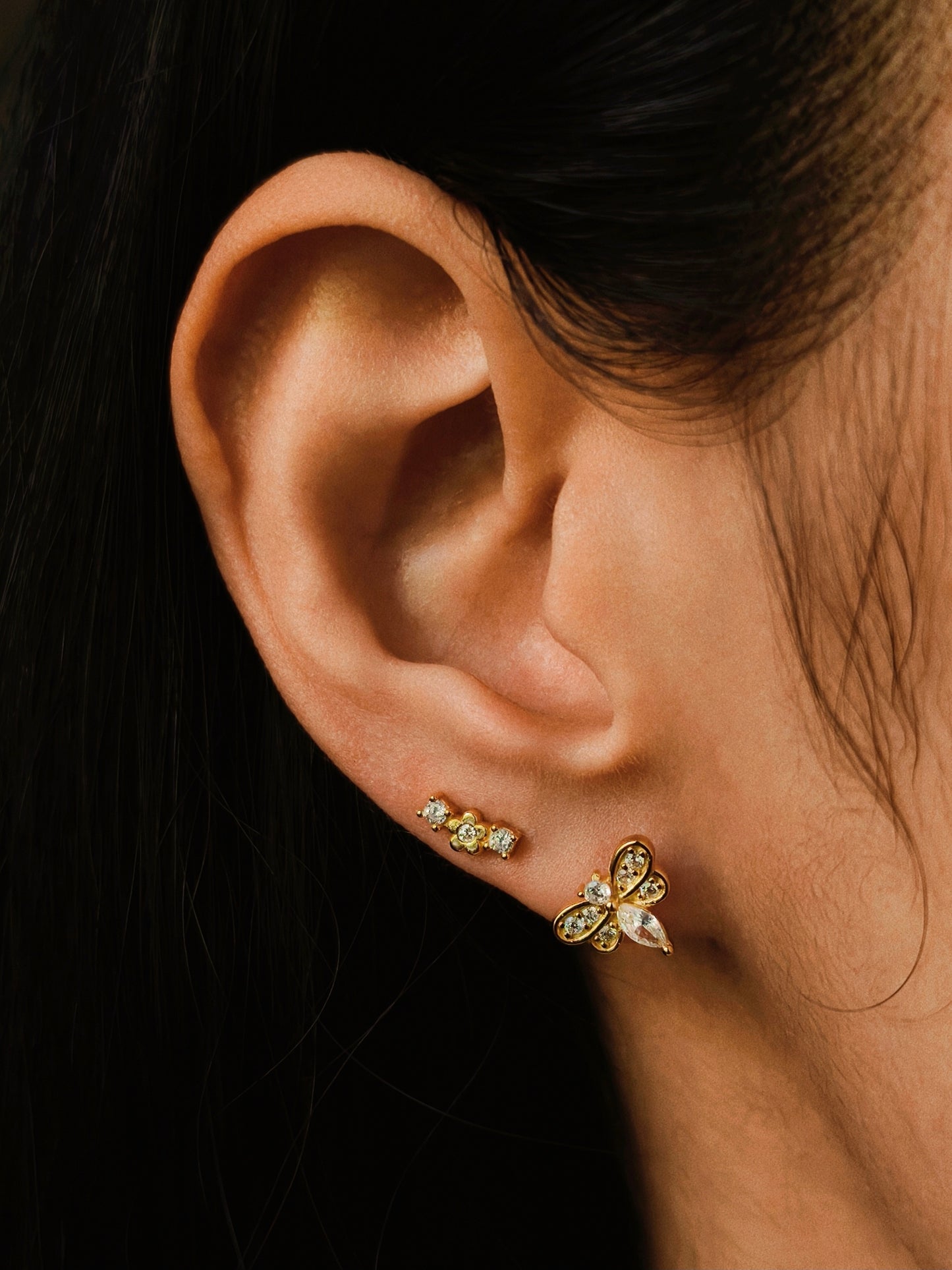Gold-plated 925 sterling silver Honeybee Brilliance Flatback Earring