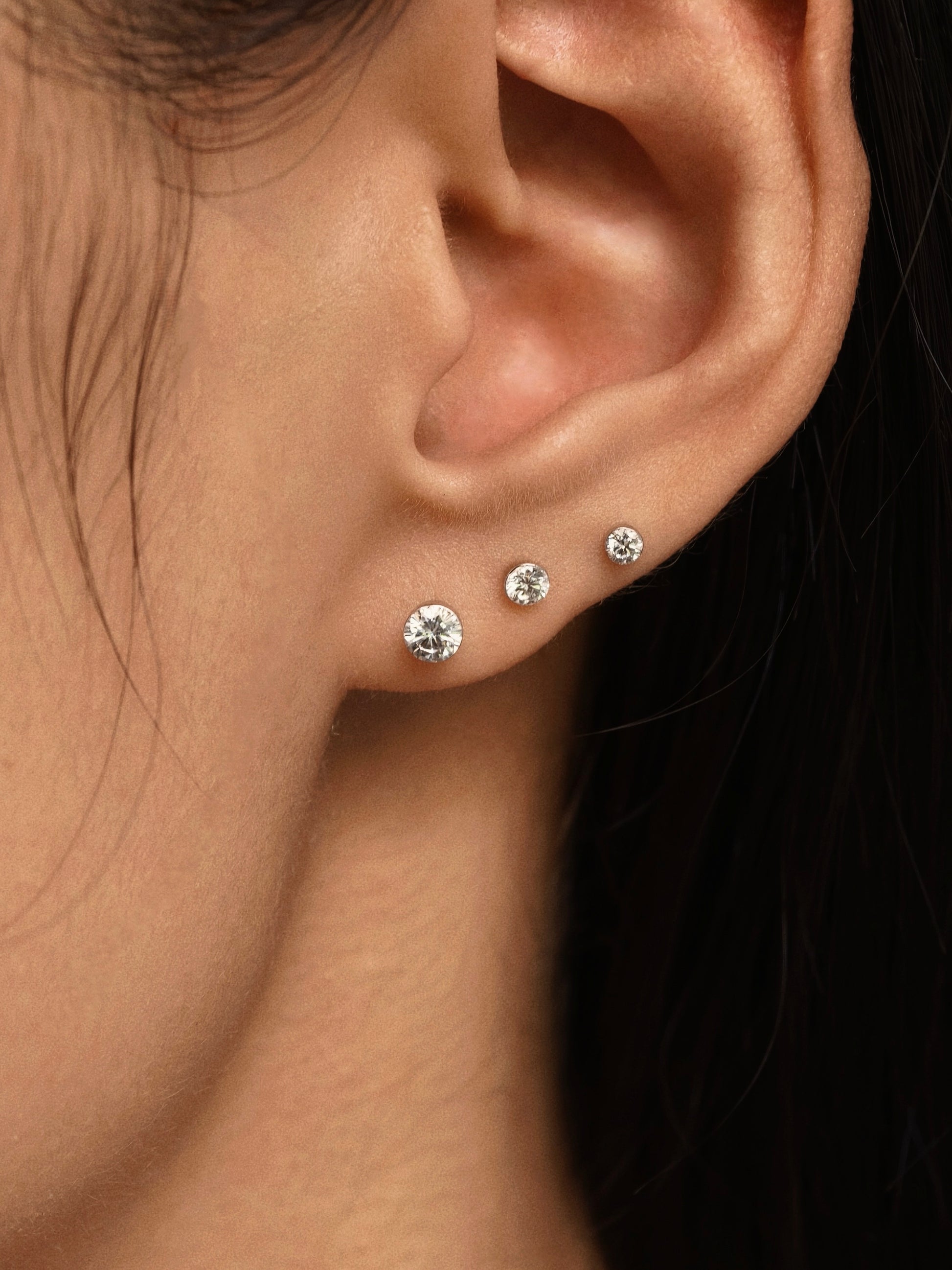 Gold-plated 925 sterling silver Floating Moissanite Flatback Earring