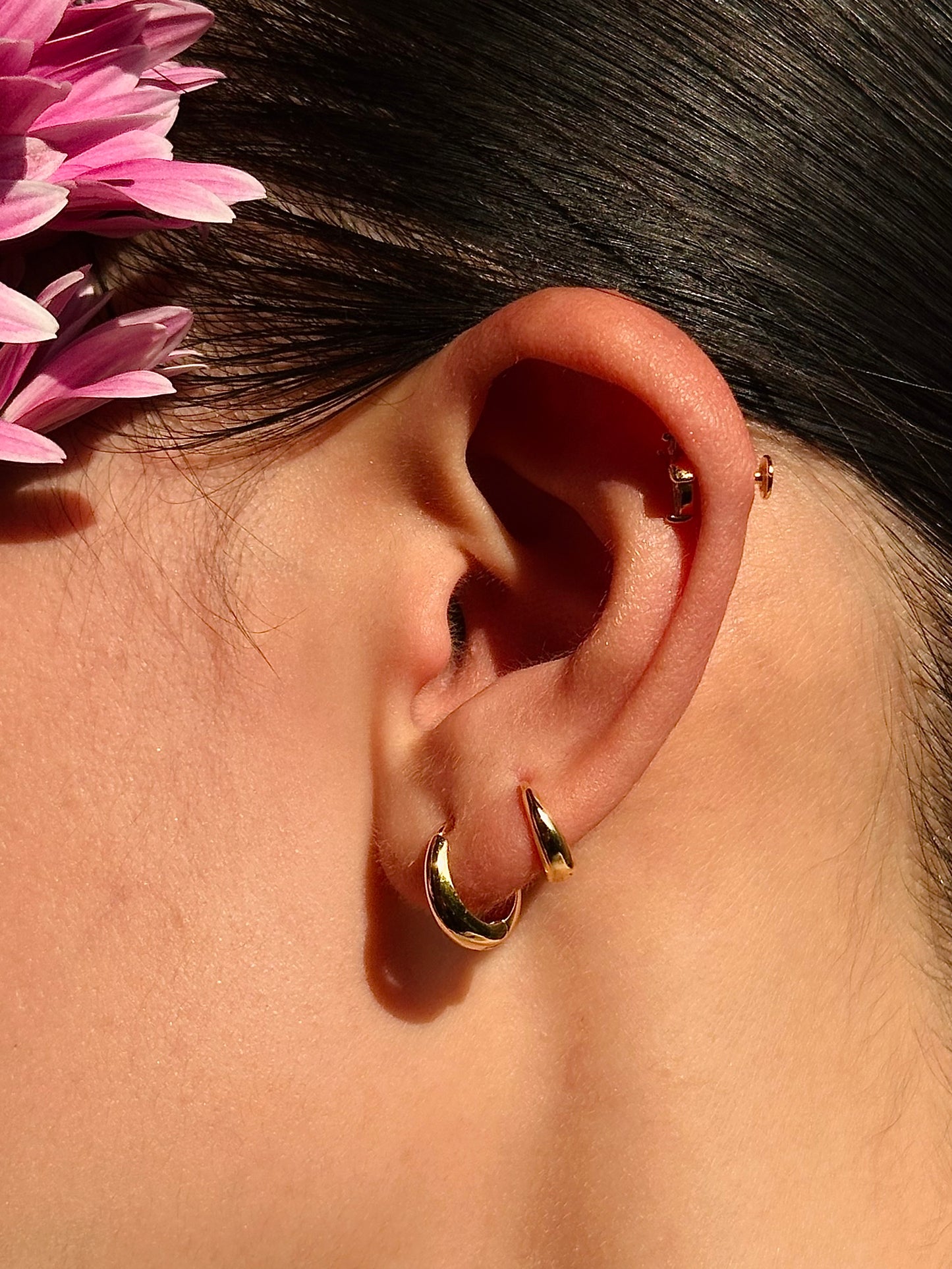 Gold-plated 925 sterling silver Contour Arc Hoop Earrings