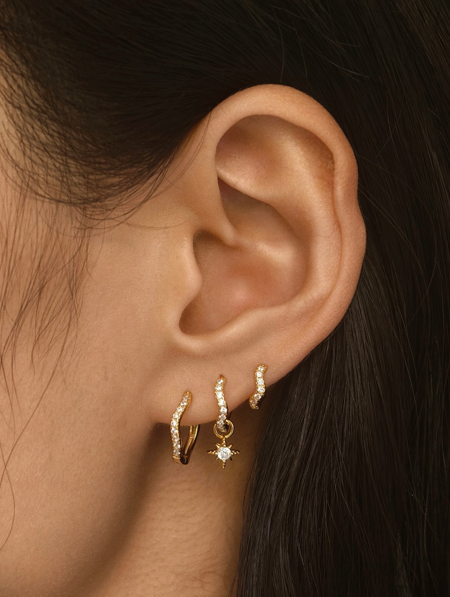Ripple Pavé Clicker Hoops