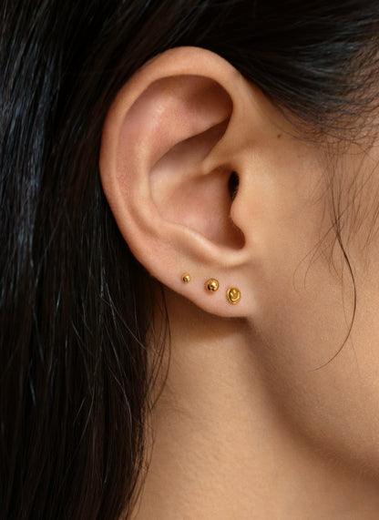 Ball Flatback Earring