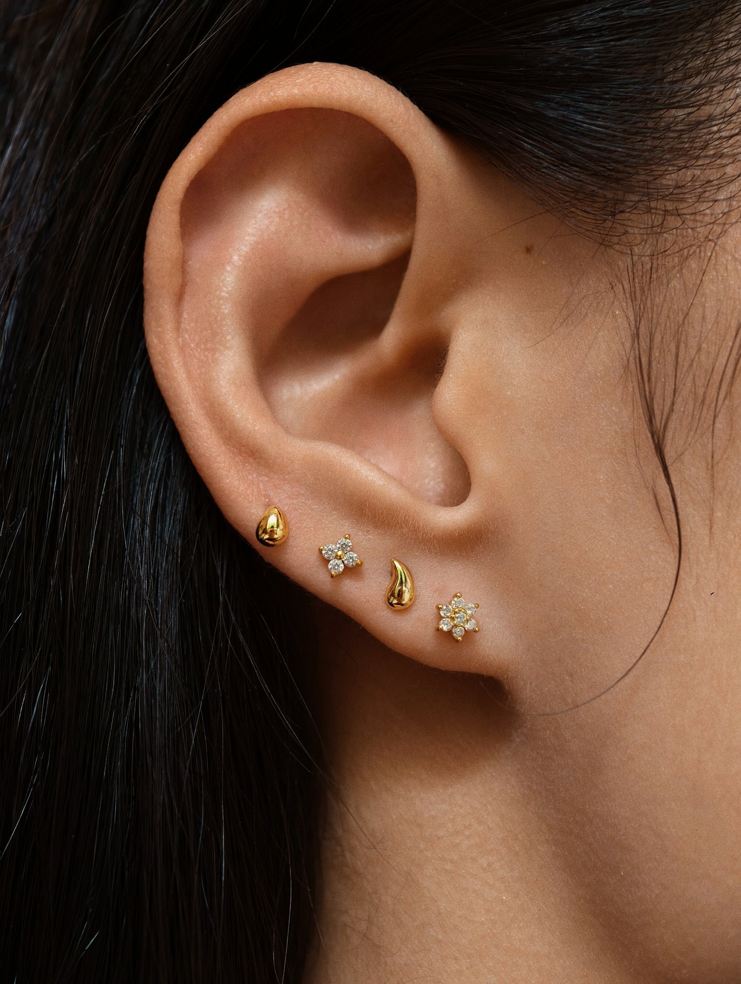 Gold-plated 925 sterling silver Daisy Cluster Flatback Earring