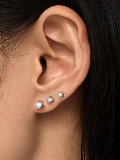 Pearl Flatback Earring