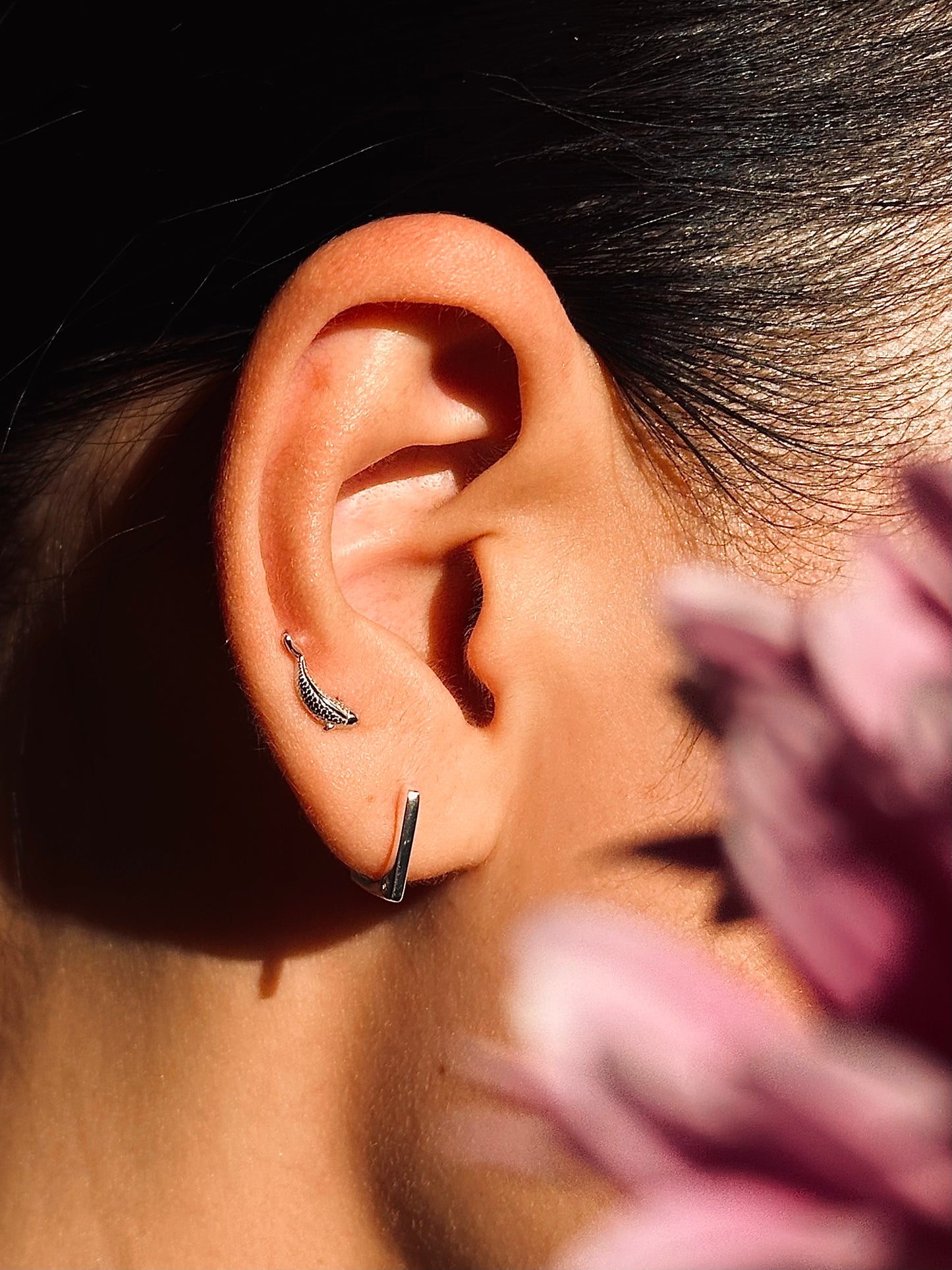 Gold-plated 925 sterling silver Koi Spectrum Flatback Earring