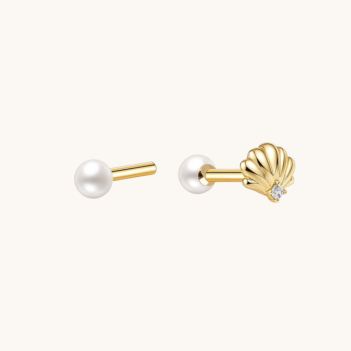 Gold-plated 925 sterling silver Birth of Venus Pearl Flatback Earring Gold