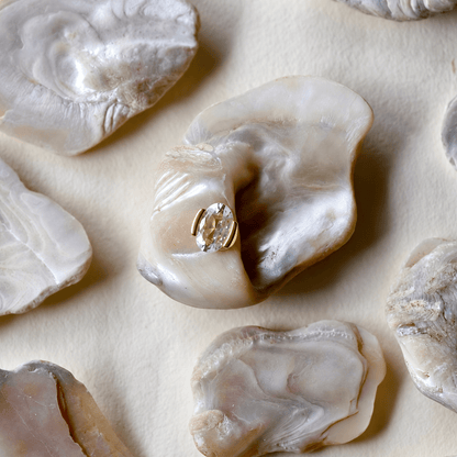 Rodin’s Caress Flatback Earring - A Pierce of Life