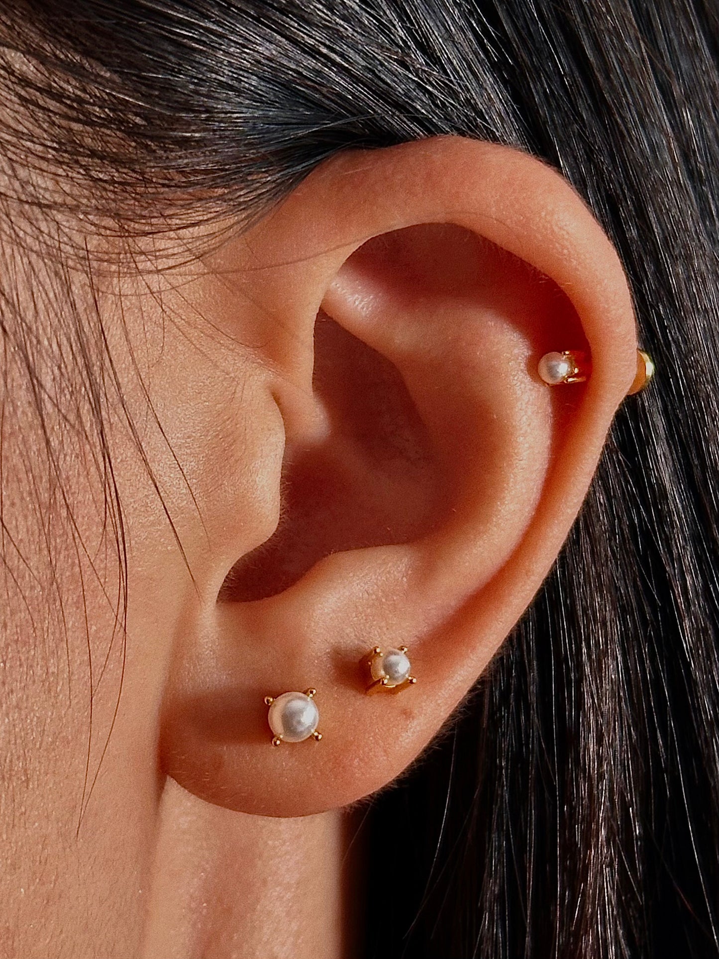 Pearl Flatback Earring