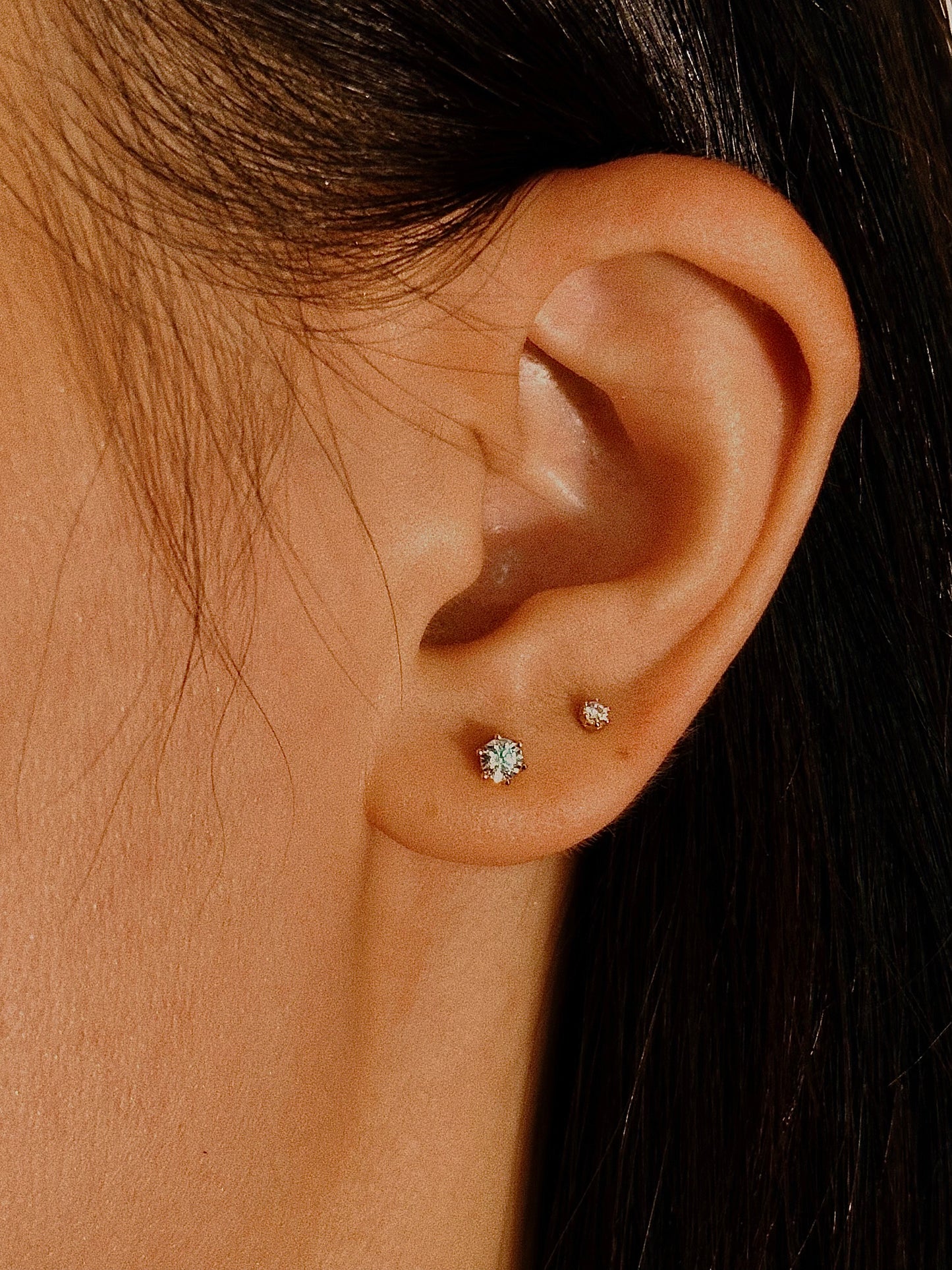 Six-Prong Zirconia Flatback Earring