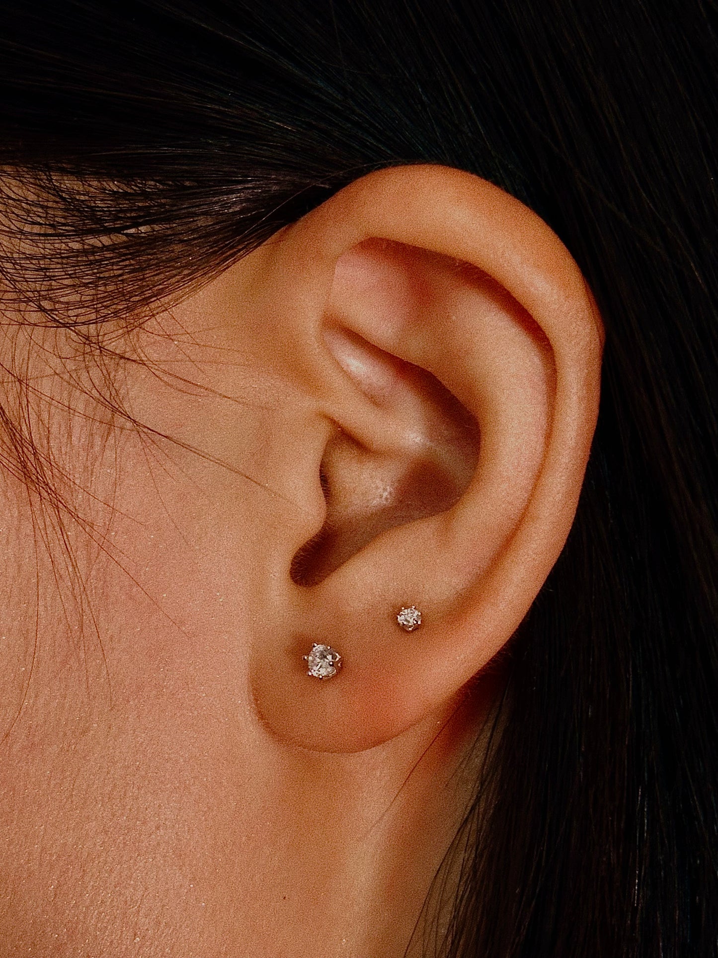 Six-Prong Zirconia Flatback Earring