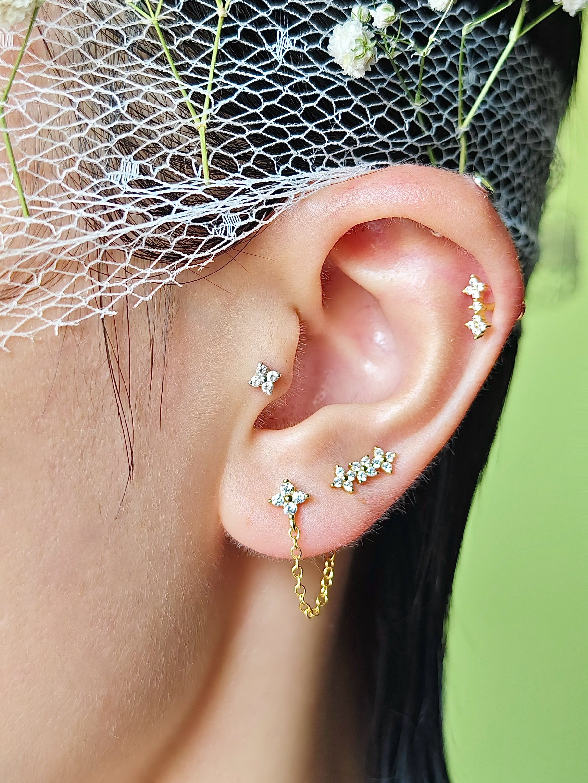 フローラルバー フラットバックピアス 16G | 18Kゴールドメッキ 低