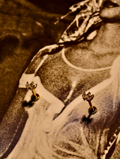 Gold-plated 925 sterling silver Marquise Trio Flatback Earring