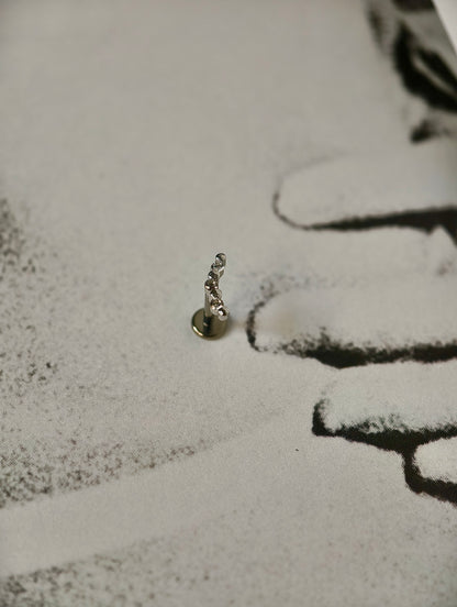Curve Flatback Earring