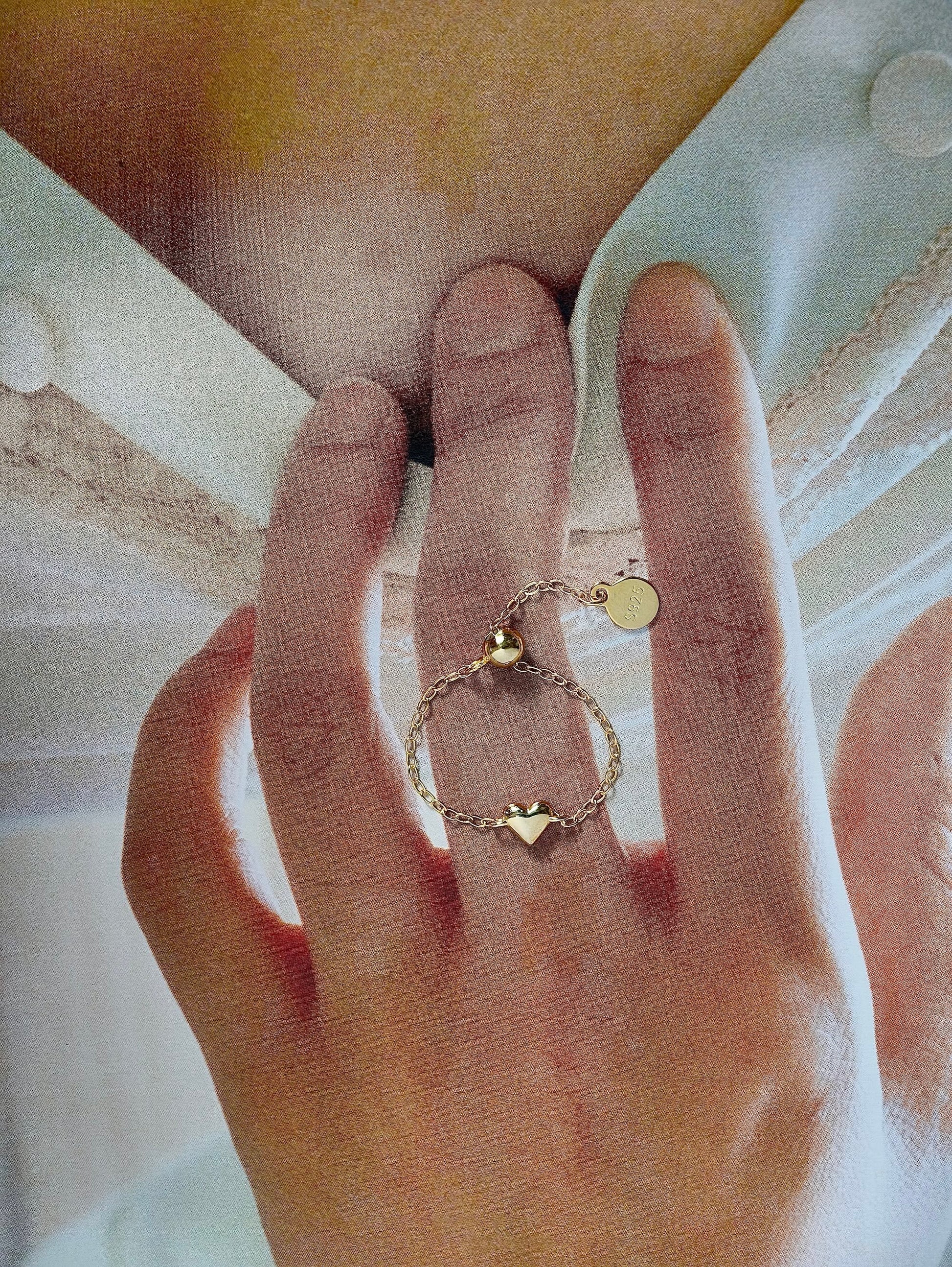 Gold-plated 925 sterling silver Adjustable Heart Chain Ring