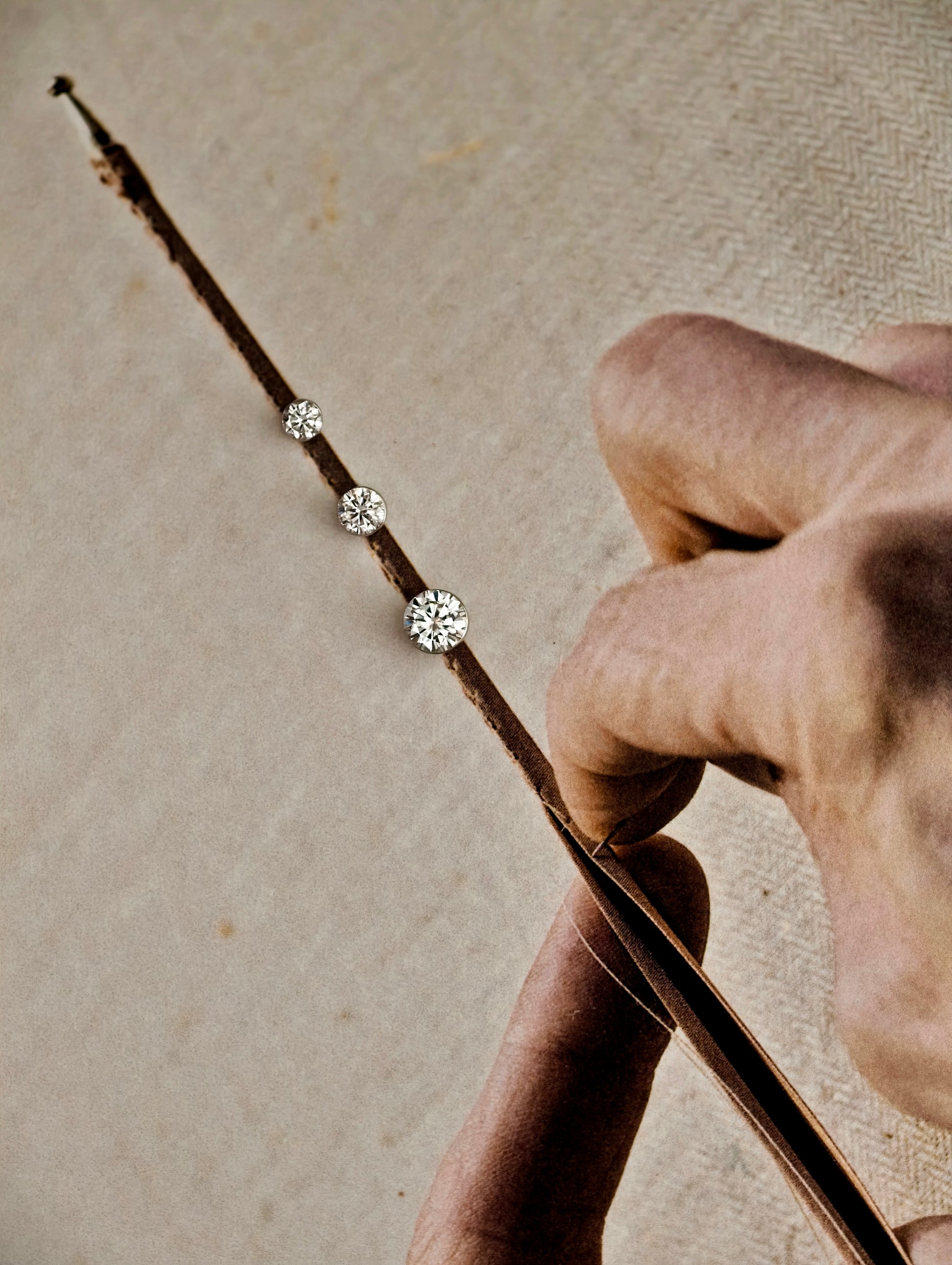 Gold-plated 925 sterling silver Floating Moissanite Flatback Earring