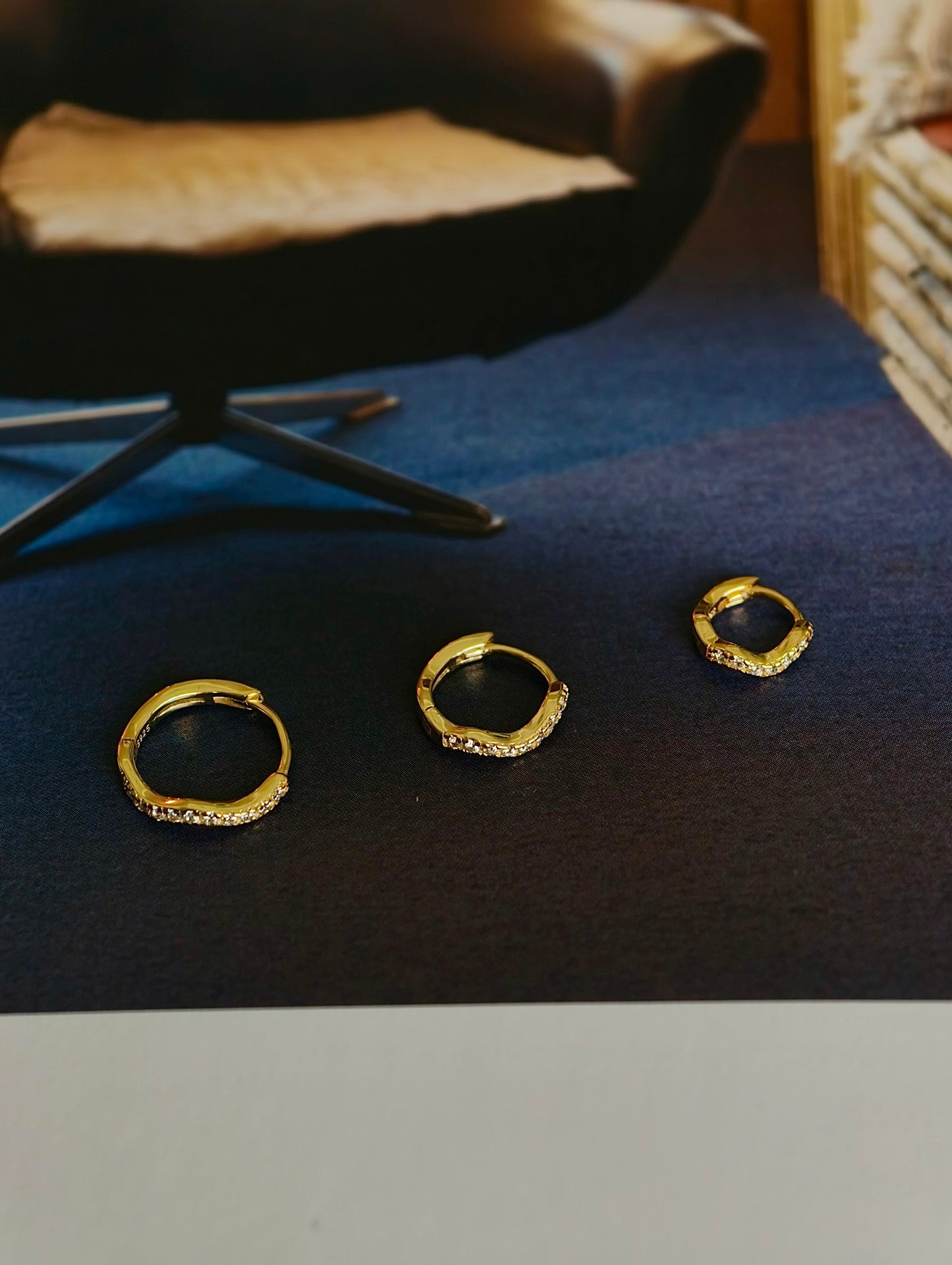 Ripple Pavé Clicker Hoops