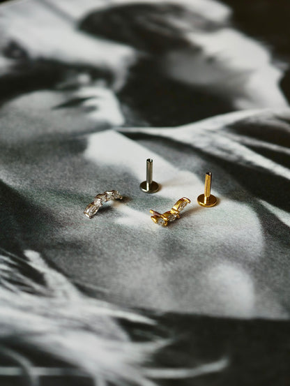 Three Leaves Curve Flatback Earring