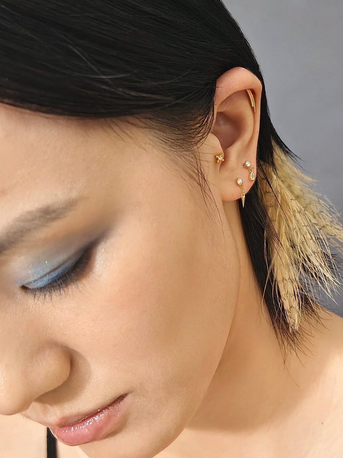 Gold-plated 925 sterling silver Crescent Duo Bar Flatback Earring
