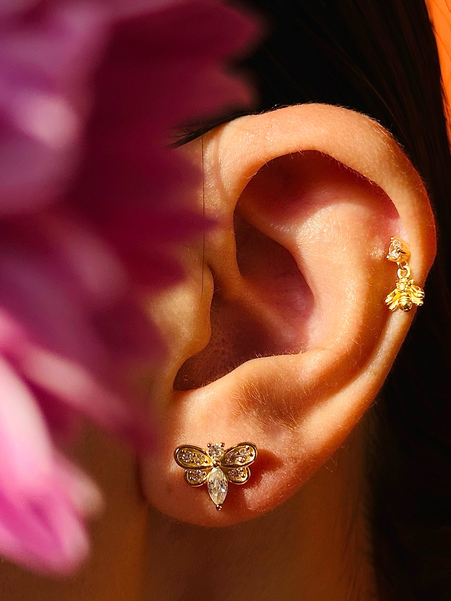 Gold-plated 925 sterling silver Honeybee Brilliance Flatback Earring