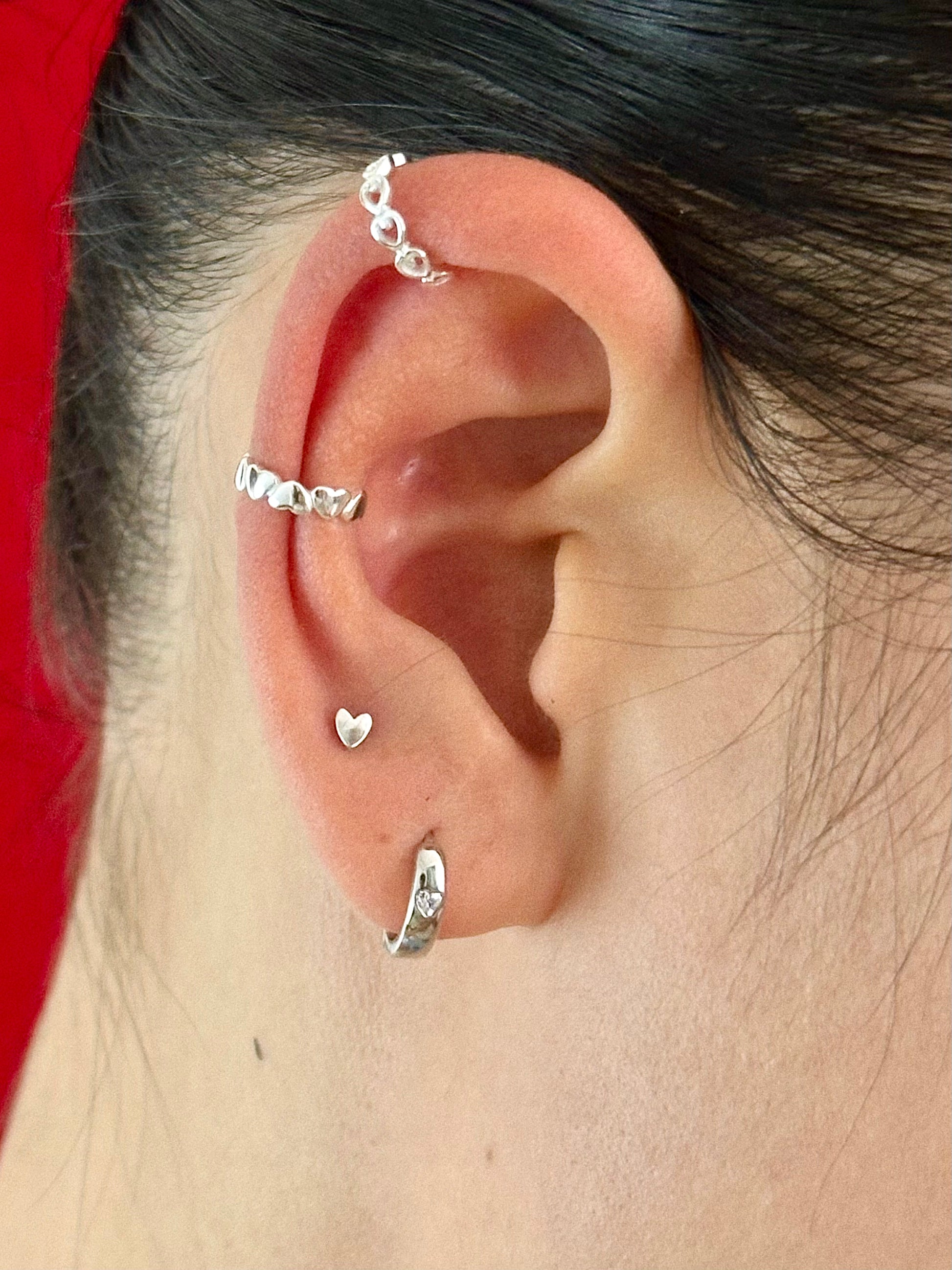 Gold-plated 925 sterling silver Heartline Ear Cuff