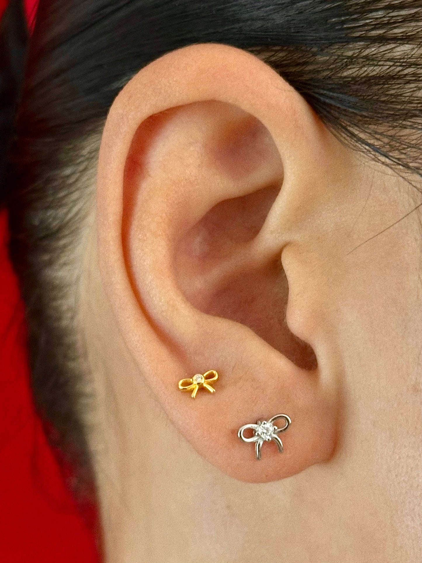 Gold-plated 925 sterling silver Moissanite Bow Flatback Earring