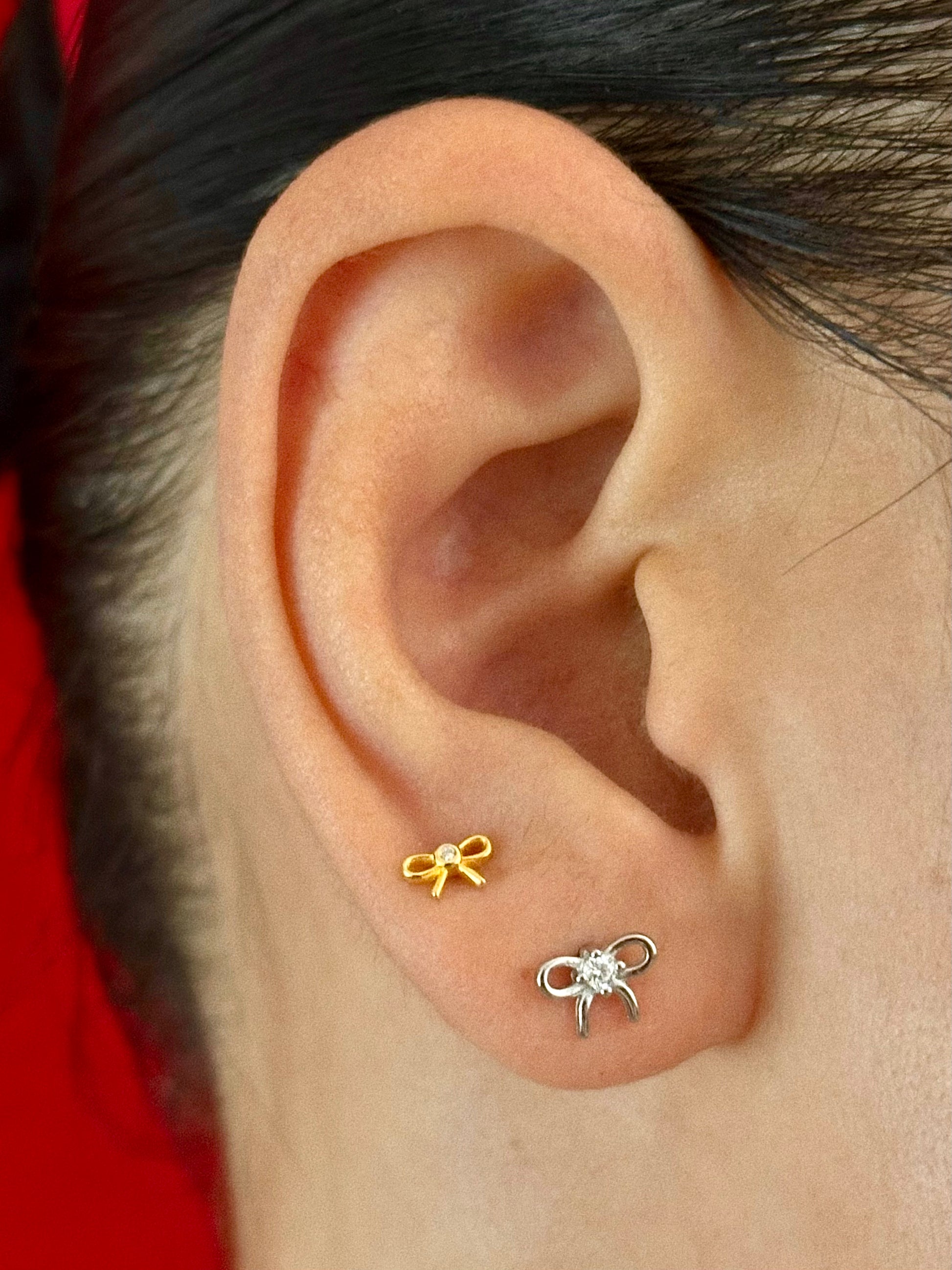 Gold-plated 925 sterling silver Moissanite Bow Flatback Earring