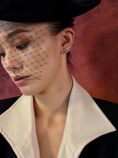 Gold-plated 925 sterling silver Luxe Vine Ear Climbers