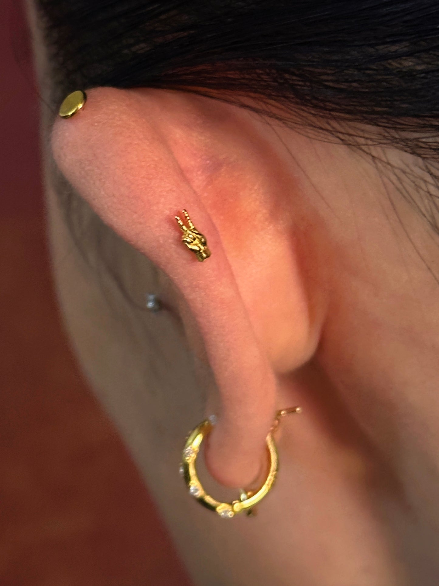 Gold-plated 925 sterling silver Golden Peace Flatback Earring