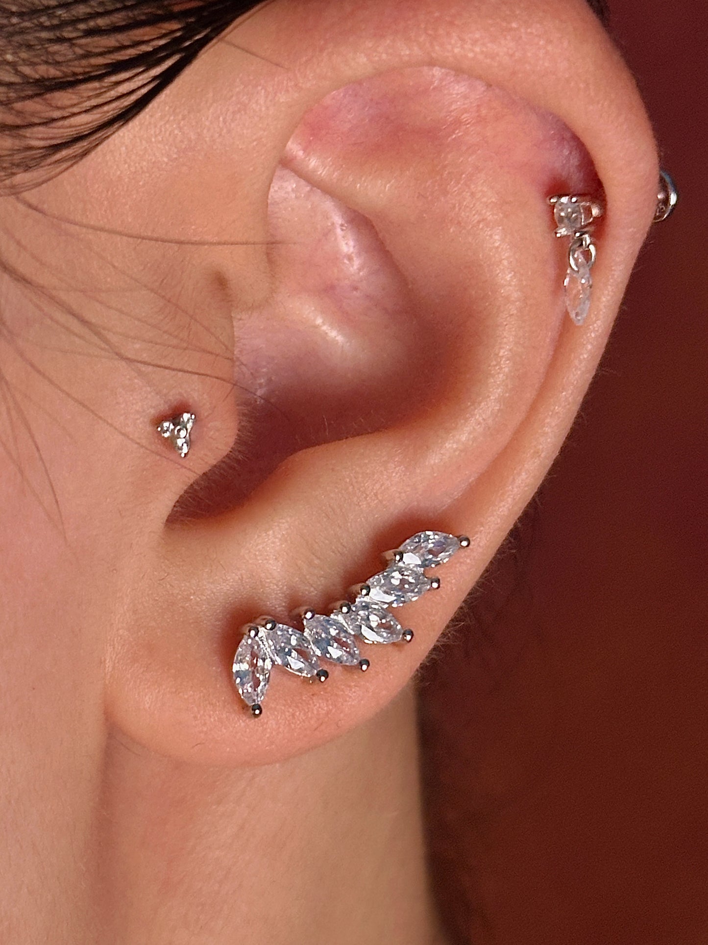 Gold-plated 925 sterling silver Petal Curve Ear Climbers