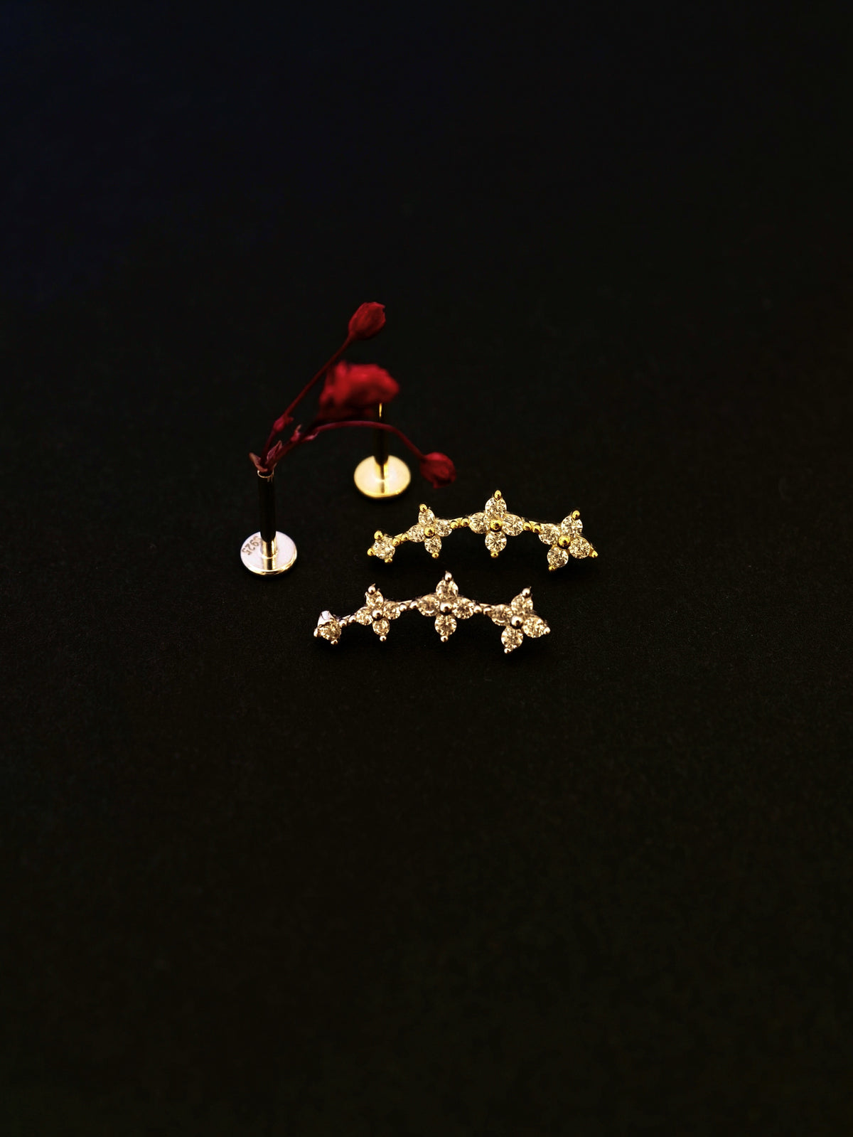 Gold-plated 925 sterling silver Floral Curve Flatback Earring