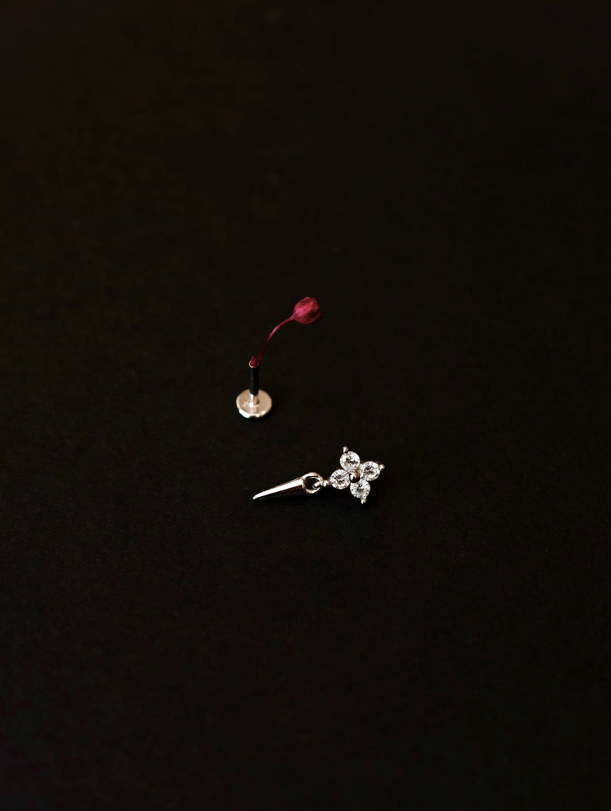 Gold-plated 925 sterling silver Floral Spike Flatback Earring
