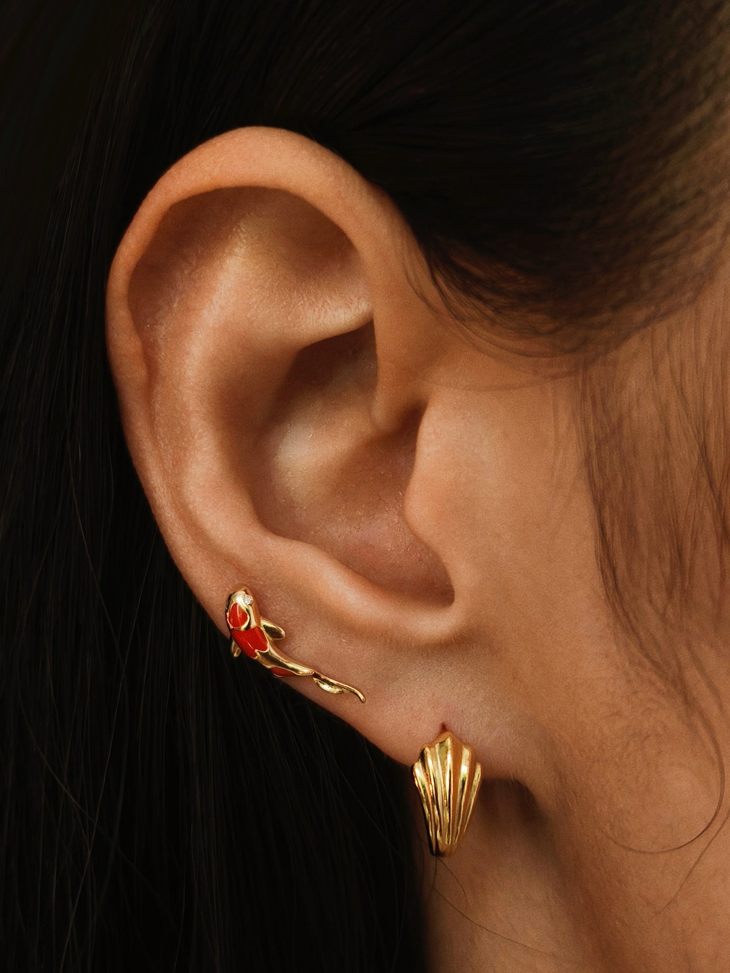 Gold-plated 925 sterling silver Crescent Fan Hoop Earrings