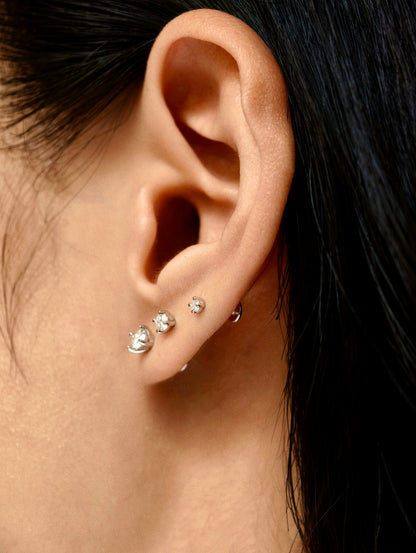 Gold-plated 925 sterling silver Classic 4-Prong Moissanite Flatback Earring