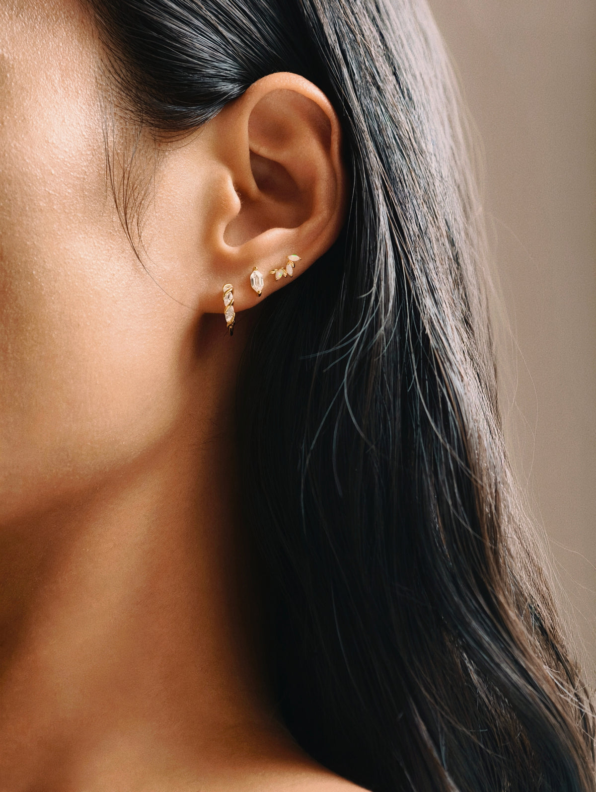 Gold-plated 925 sterling silver Opal Laurel Flatback Earring