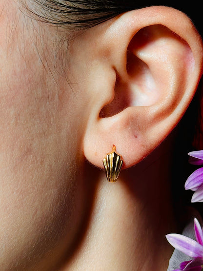 Gold-plated 925 sterling silver Crescent Fan Hoop Earrings