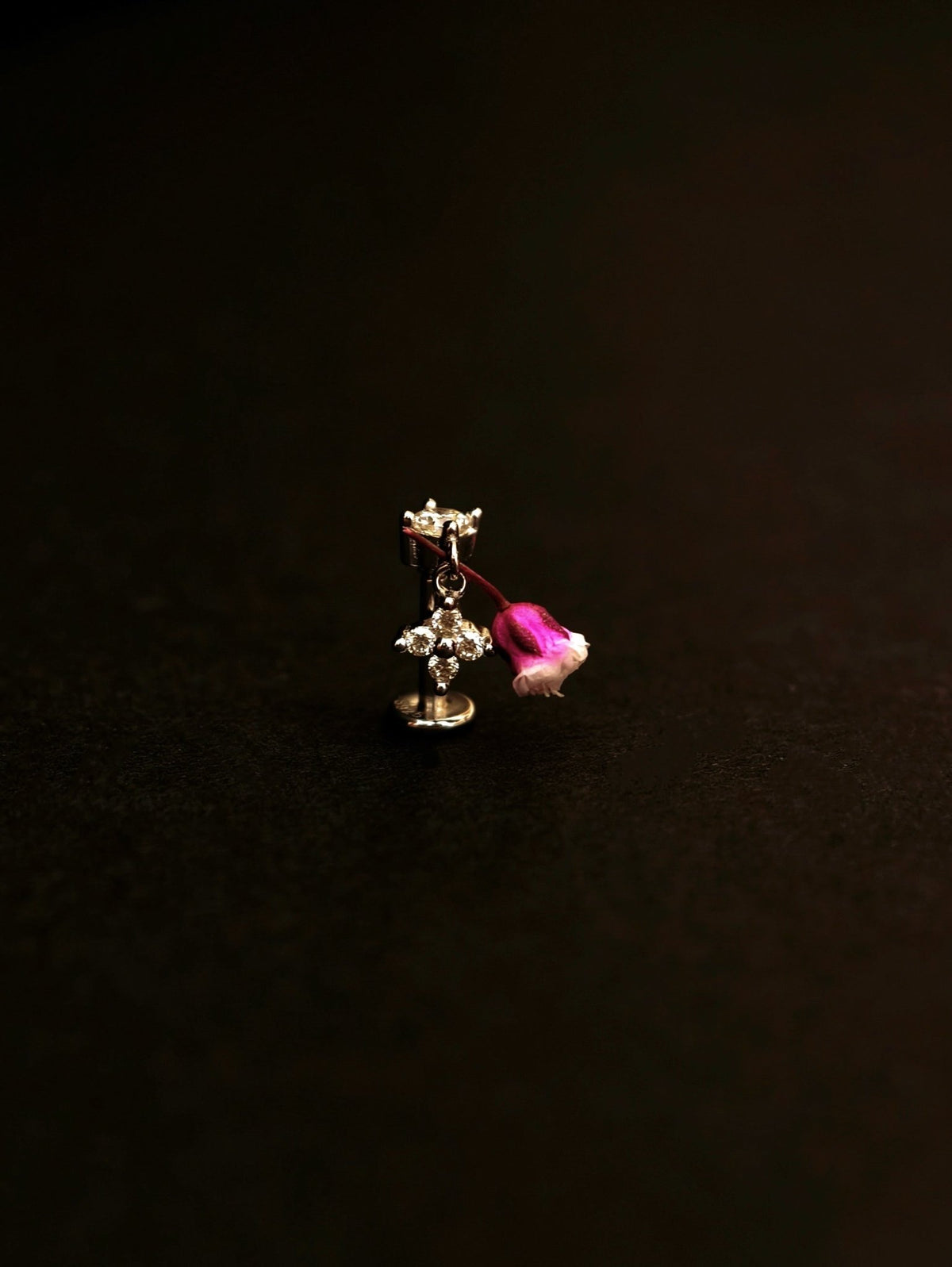 Gold-plated 925 sterling silver Lucky Clover Dangle Moissanite Flatback Earring