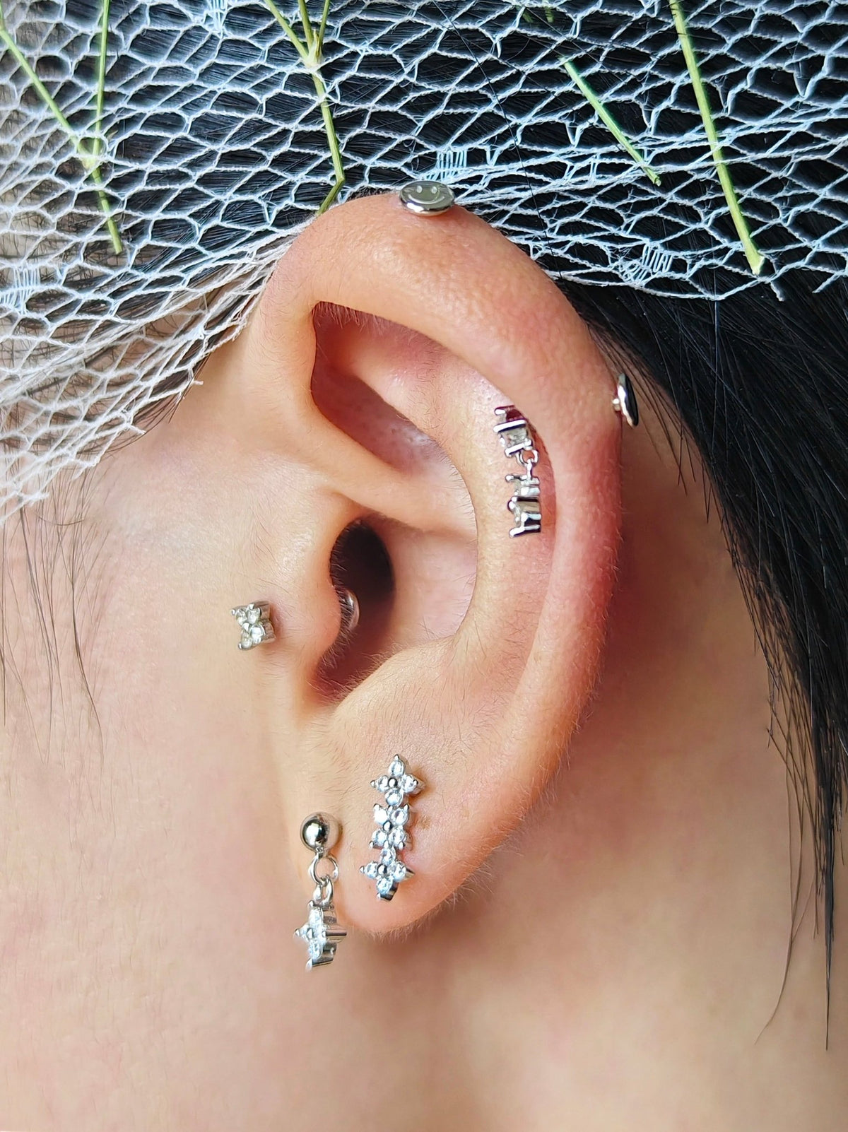Gold-plated 925 sterling silver Floral Bar Flatback Earring
