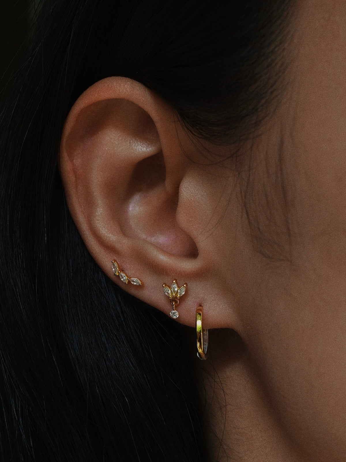 Gold-plated 925 sterling silver Three Leaves Curve Flatback Earring