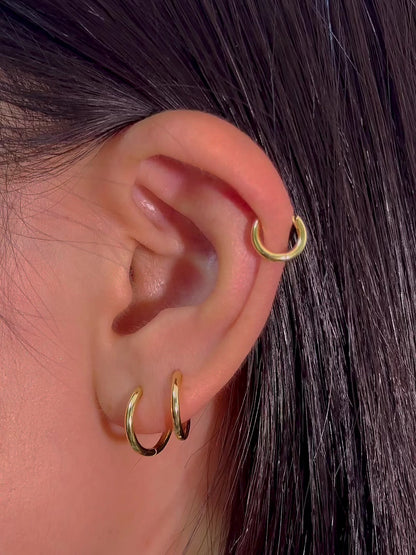 Sleek Seamless Hoop Earrings – 8 Sizes