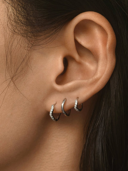 Gold-plated 925 sterling silver Ripple Pavé Clicker Hoops