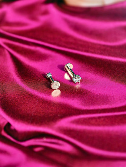 Gold-plated 925 sterling silver Six-Prong Zirconia Flatback Earring