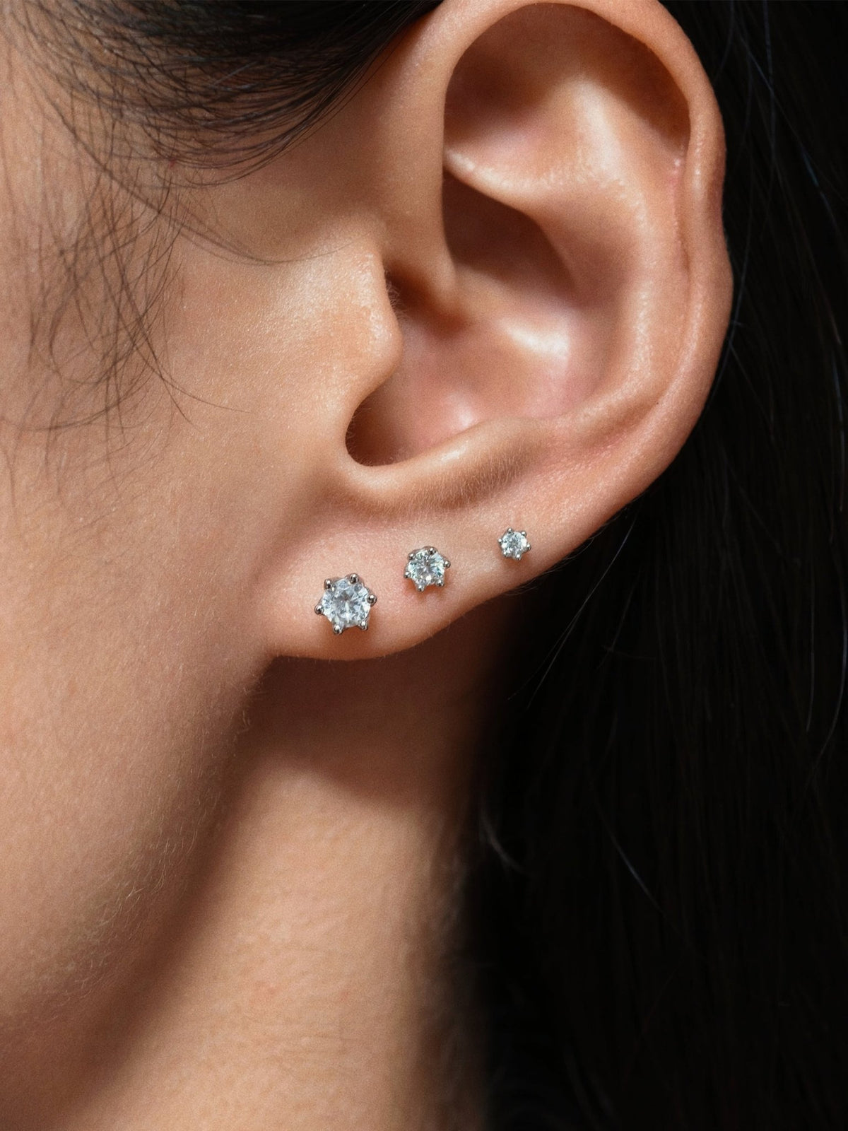 Gold-plated 925 sterling silver Six-Prong Zirconia Flatback Earring