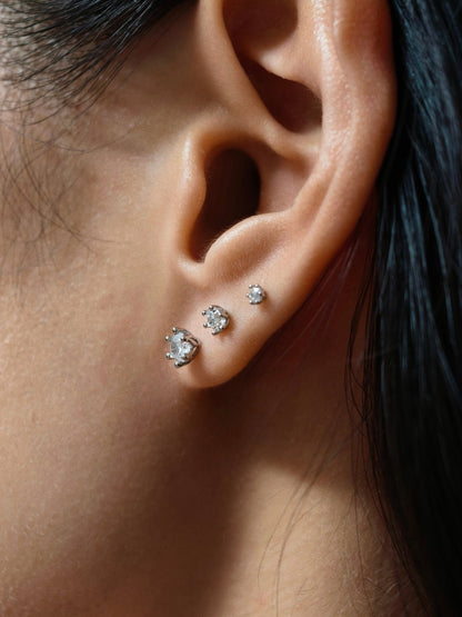 Gold-plated 925 sterling silver Six-Prong Zirconia Flatback Earring